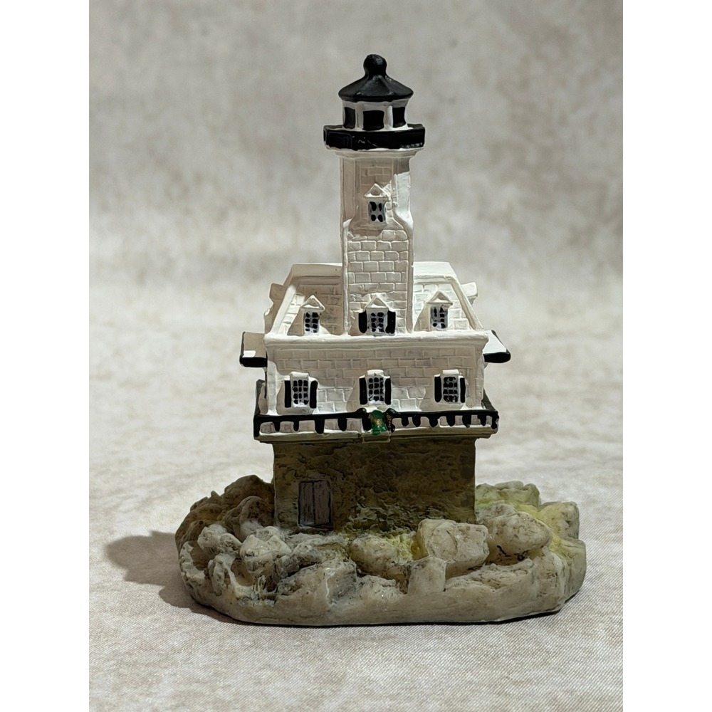 Scaasis Originals Bug Light‎ NY Lighthouse Figurine Handcrafted Nautical Decor - Picture 5 of 10